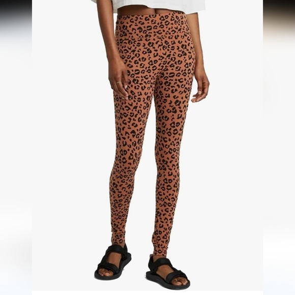 Wild Fable Animal Print High-Rise Legging - Picture 3 of 6